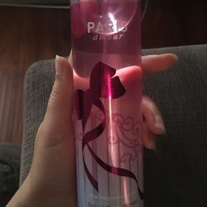 PARIS AMOUR MIST & BODY CREAM
